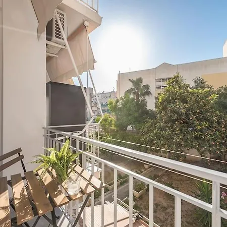 Cozy Near Stavros Niarchos * Ateny